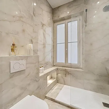 Effet - Neuf, Central, Port, Plage&palais, Clim Apartment